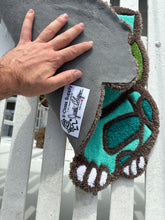 Load image into Gallery viewer, Issa ditto